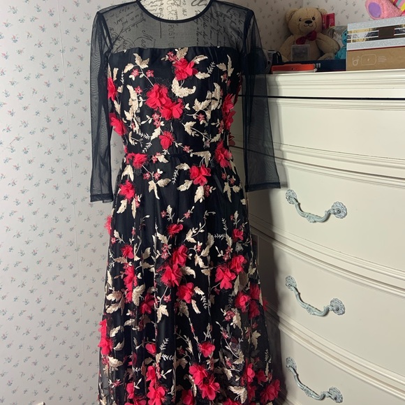 Alex Marie Floral Appliqué Maxi Dress - Picture 3 of 15